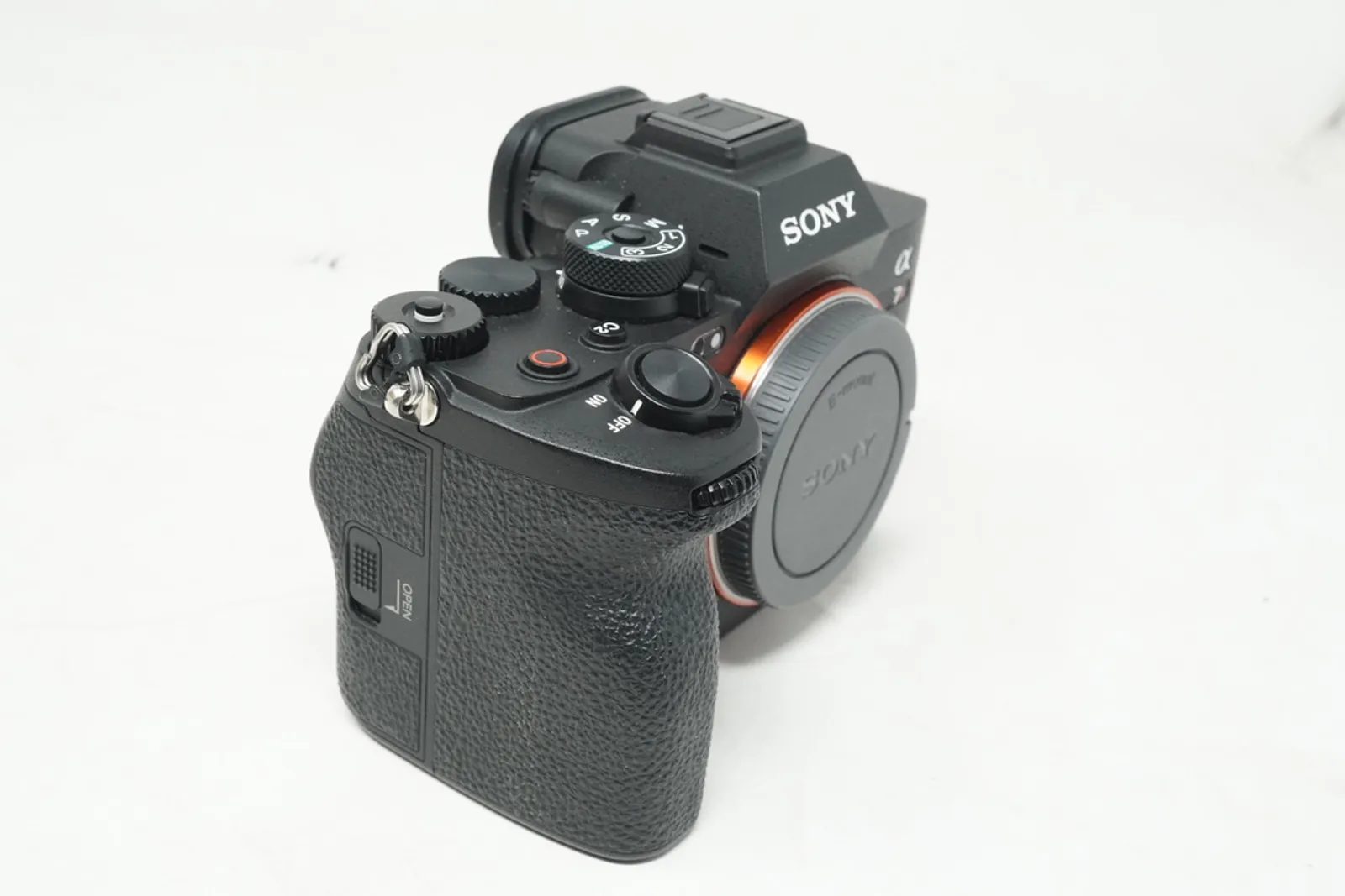 Sony a7R V 61MP Full-Frame Mirrorless Camera - a7r5 a7rV From Sin City ...