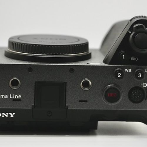 thumbnail-2 for Sony Alpha FX3 ILME-FX3 Full Frame Cinema Line Camera - EUC
