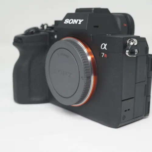 thumbnail-2 for Sony a7R V 61MP Full-Frame Mirrorless Camera - a7r5 a7rV