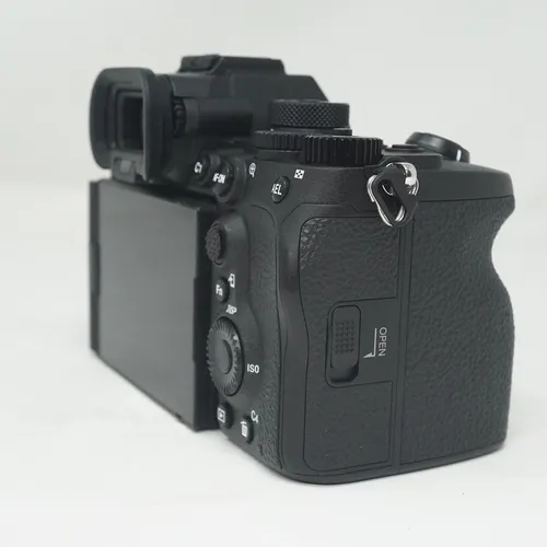 thumbnail-5 for Sony a7R V 61MP Full-Frame Mirrorless Camera - a7r5 a7rV