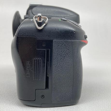 thumbnail-7 for Nikon D610 Loaded! with Battery Grip and RRS L Bracket - Very Good Condition