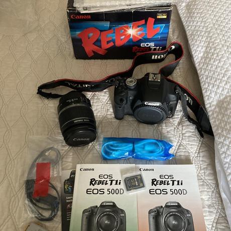 CanonEOS Rebel T1i 500D w/ extras! cheapest