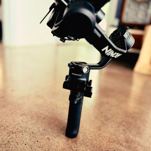 thumbnail-0 for DJI RS2 Gimbal ... Comes with RavenEye, Focus Motor & Cables