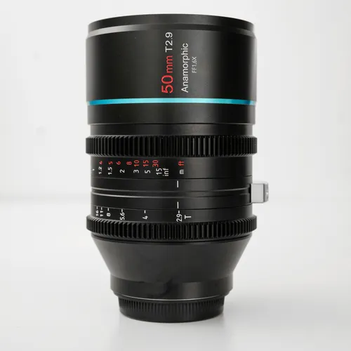 thumbnail-3 for Sirui 50mm T2.9 Full Frame 1.6x Anamorphic Lens (Leica L)