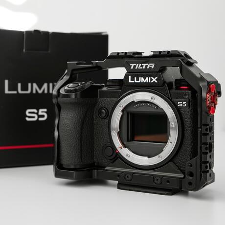 LUMIX S5 with Tilta Cage