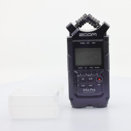 Zoom H4n Handy Recorder (NEVER USED)