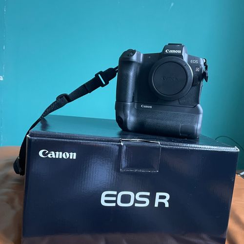 thumbnail-1 for Canon EOS R with BG-E22 Battery Grip