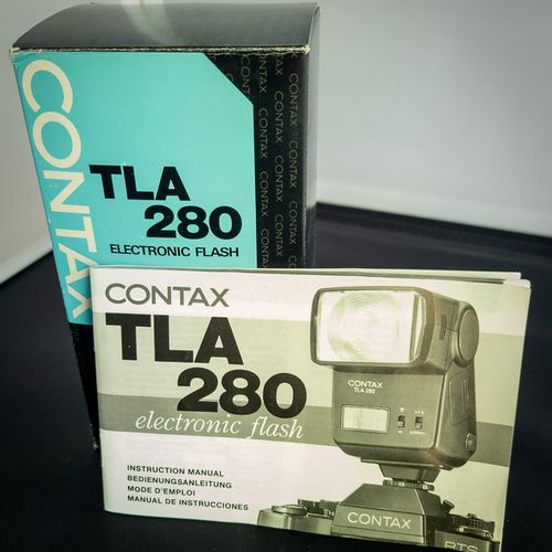 thumbnail-5 for Contax TLA 280 Electronic Flash with 36” Extension Cable