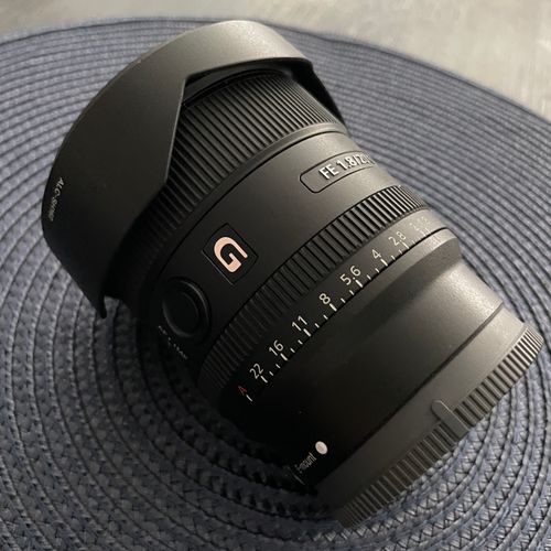 thumbnail-0 for Sony FE 20mm f/1.8 G Lens