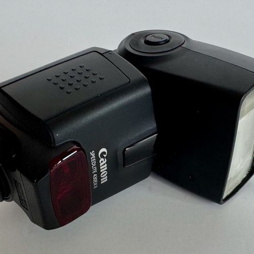 thumbnail-39 for Canon 5D Mark II - 24-105mm Lens w/ Speed Lite & Battery Grip