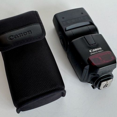 thumbnail-36 for Canon 5D Mark II - 24-105mm Lens w/ Speed Lite & Battery Grip