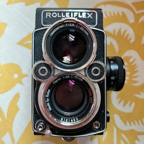 thumbnail-0 for Rolleiflex 2.8GX w/80mm f/2.8 Planar HFT EXCELLENT
