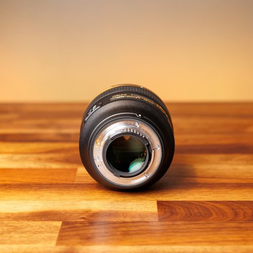 thumbnail-9 for Nikon AF-S Nikkor 85mm f/1.4 G Lens