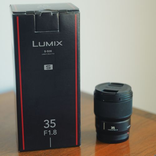 thumbnail-0 for Panasonic LUMIX S Series Camera Lens, 35mm F1.8 L-Mount, S-S35 Black