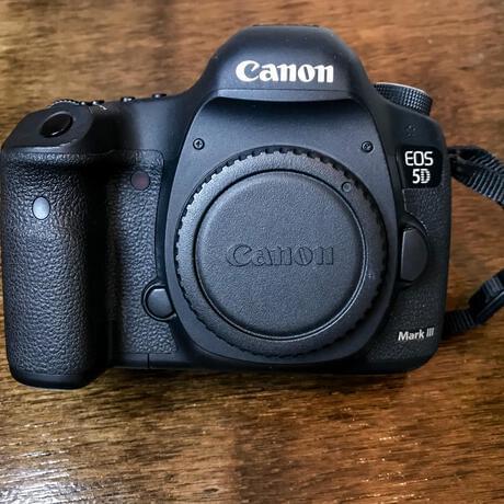 thumbnail-0 for Canon 5D Mark iii