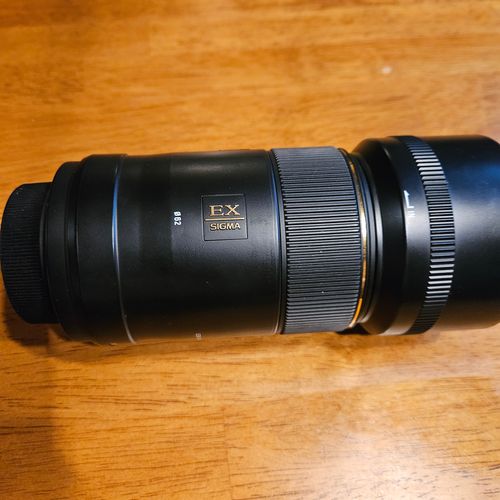 thumbnail-4 for Sigma 105mm 1:2.8 DG Macro HSM Lens, Nikon F Mount