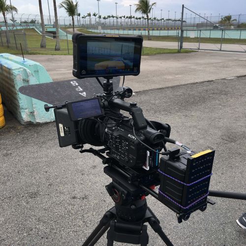 Sony PXW-FS5 Mark II Bundle