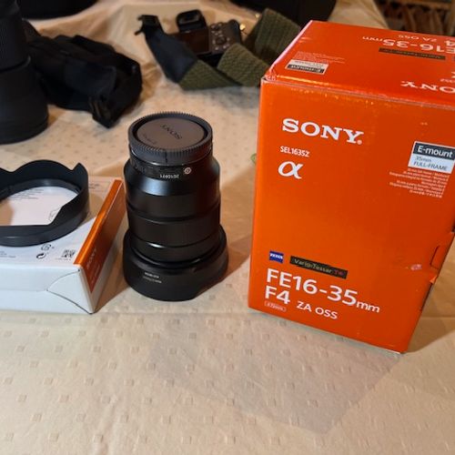 Sony 16-35mm FE F/4 ZA