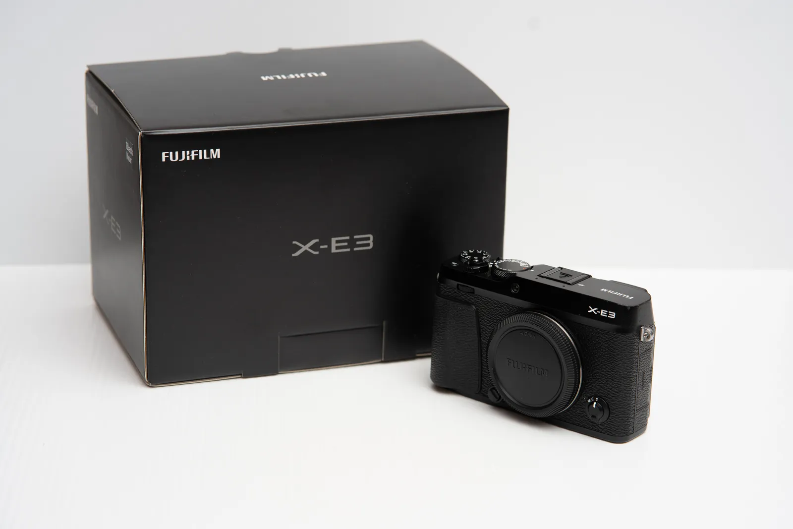 Fujifilm Fuji X-E3 Camera Huge Kit, w/ Lenses, Batteries