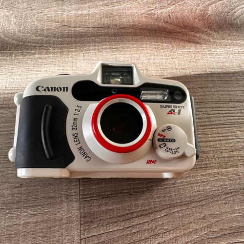 thumbnail-1 for Canon Sure Shot A1 Underwater 35MM Camera w/32mm Lens with case