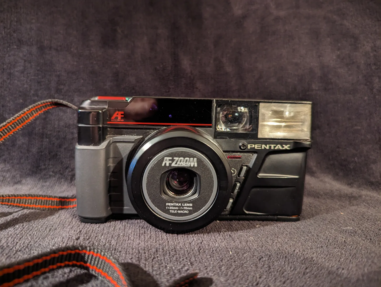 Pentax IQ Zoom AF Macro - Vintage 80's - 35mm Film Camera - Includes Accessories