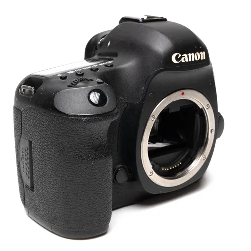 thumbnail-1 for Canon EOS 5D Mark III body