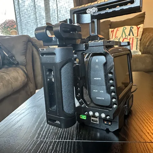 thumbnail-4 for Blackmagic Design Pocket Cinema Camera 4K Camcorder
