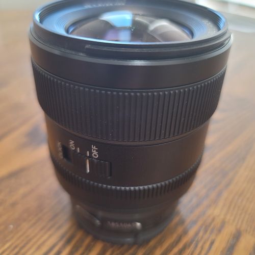 thumbnail-2 for Sony FE 24mm f/1.4 GM Camera Lens Wide Angle Full Frame MINT! E-Mount