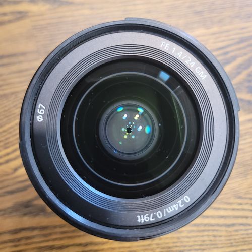 thumbnail-3 for Sony FE 24mm f/1.4 GM Camera Lens Wide Angle Full Frame MINT! E-Mount