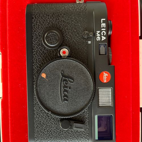 Leica M6 Classic 1995 - Fully Serviced, Perfect Condition in box w Black Dot