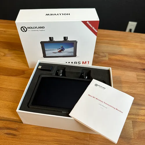 thumbnail-4 for Hollyland Mars M1 Camera Field Monitor 4K HDMI & SDI Video Transmission System