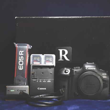 thumbnail-0 for Canon EOS R6 Full-Frame Mirrorless Camera with 4K Video - Low Shutter MINT