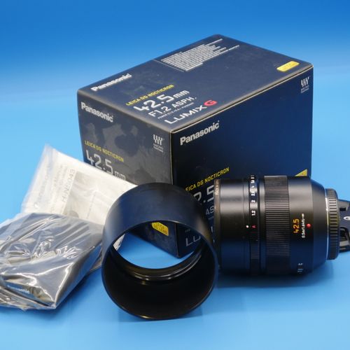 thumbnail-2 for Panasonic Leica 42.5mm f1.2 DG Nocticron ASPH Lens-Mint Condition