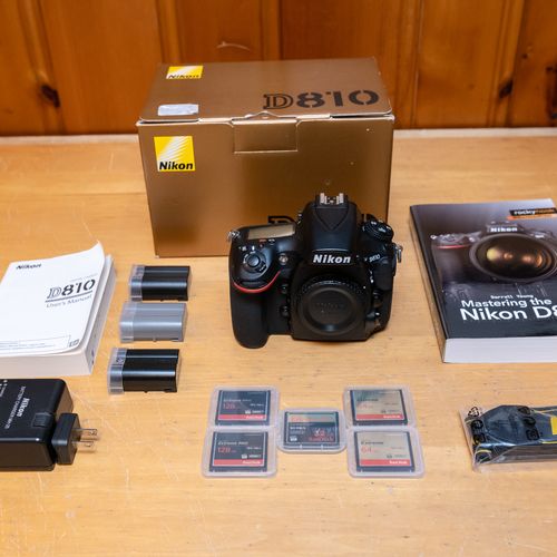 Nikon D810 w/grip and accessories