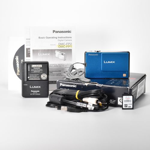 Panasonic LUMIX DMC-FP1 Digital Camera 12.1MP 4x Opt Zoom HD Video 32GB SD MINT