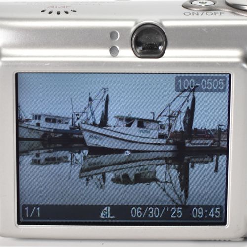 thumbnail-5 for Canon PowerShot SD550 Elph Digital Camera 7.1MP 3x Optical Zoom Video 2GB SD