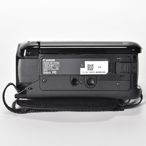 thumbnail-7 for Canon VIXIA HF R700 Full HD Camcorder Kit With Advanced Zoom & Accessories
