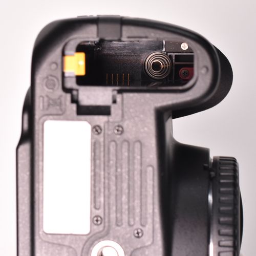 thumbnail-9 for Nikon D3200 DSLR Camera 24.2MP 18-55mm 55-200mm Lens 3356 Clicks 128GB SD MINT