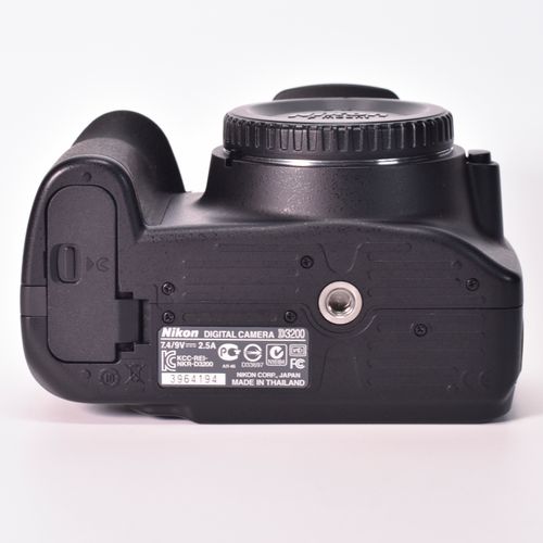 thumbnail-8 for Nikon D3200 DSLR Camera 24.2MP 18-55mm 55-200mm Lens 3356 Clicks 128GB SD MINT