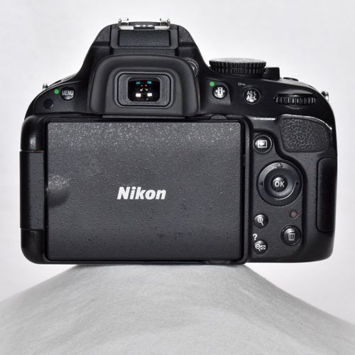 thumbnail-7 for Nikon D5100 Digital SLR Camera 16.2MP HD Video Nikon Lens 64GB SD 11,682 Clicks