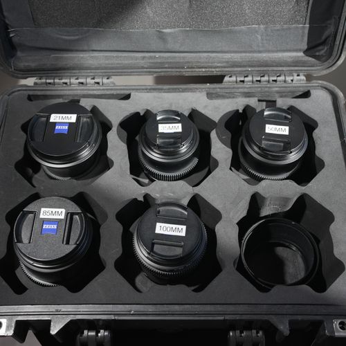 Zeiss Milvus EF-Mount Cinema Lens Kit (21mm, 35mm, 50mm, 85mm, 100mm)