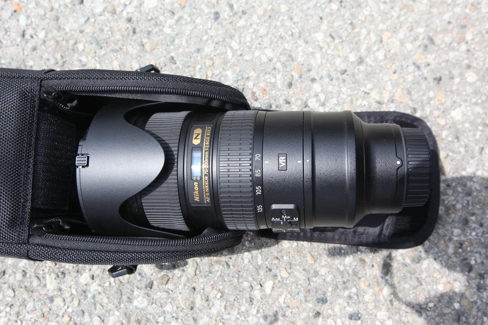 AF-S NIKKOR 70-200mm f/2.8G ED VR II (Please read