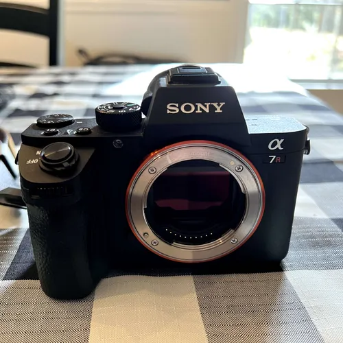 thumbnail-0 for Sony a7R II