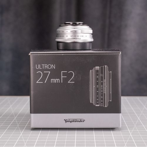 thumbnail-7 for Voigtlander Ultron 27mm f/2.0 for Fuji X-Mount - Silver