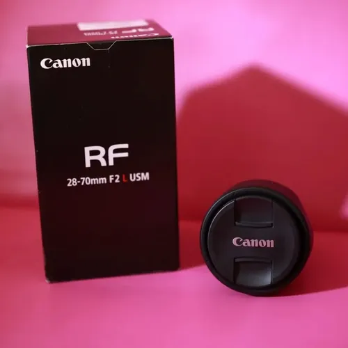 thumbnail-1 for Canon RF 28-70 f2