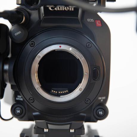 thumbnail-4 for Canon EOS C500 Mark II 5.9K Full-Frame Camera Body + Accessories