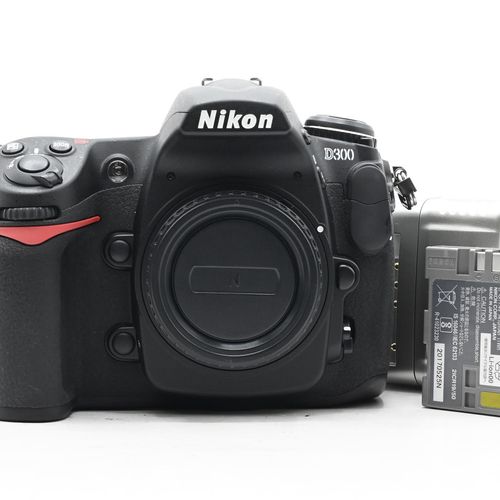 Nikon D300 12.3MP Digital SLR Camera Body