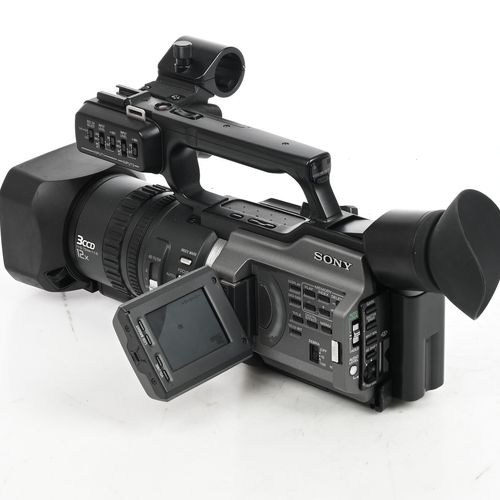 thumbnail-4 for Sony DSR-PD170 3-CCD MiniDV Camcorder Video Camera