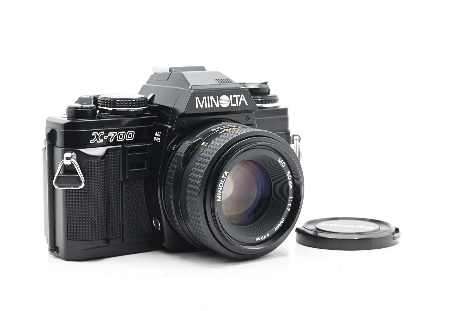 Minolta X-700 SLR Film Camera Kit w/ MD 50mm f1.7 Lens