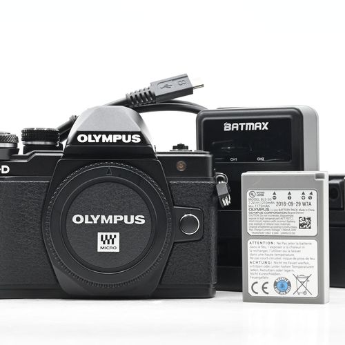 thumbnail-0 for Olympus OM-D E-M10 Mark II Mirrorless 16.1MP MFT Digital Camera Body